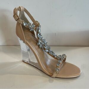 Shoe Dazzle Constance Beige Clear Wedge Sandal Silver Rhinestones Women Size 9.5
